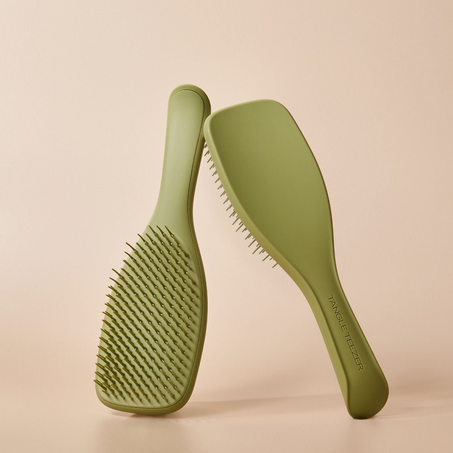 Ultimate Detangler Matte Olive Green | Tangle Teezer