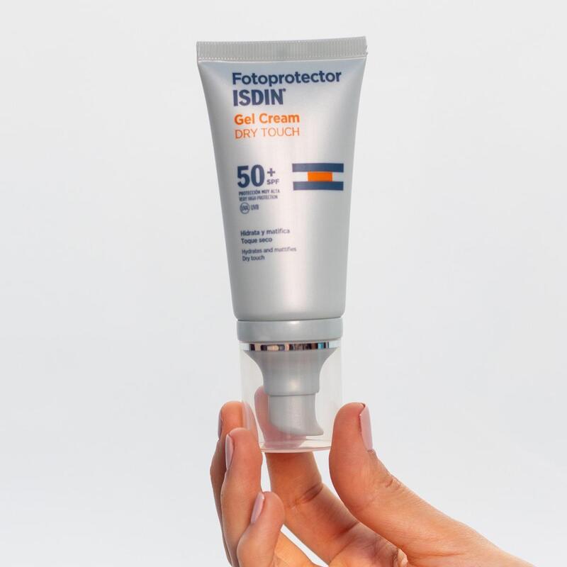 Fotoprotector Facial Piel Grasa Gel Cream Dry touch SPF 50+ 50ml - Bloqueador