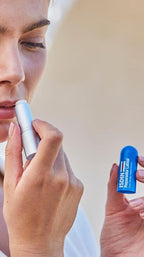 Reparador Labial con Ácido Hialurónico ISDIN Barra 4 gr 