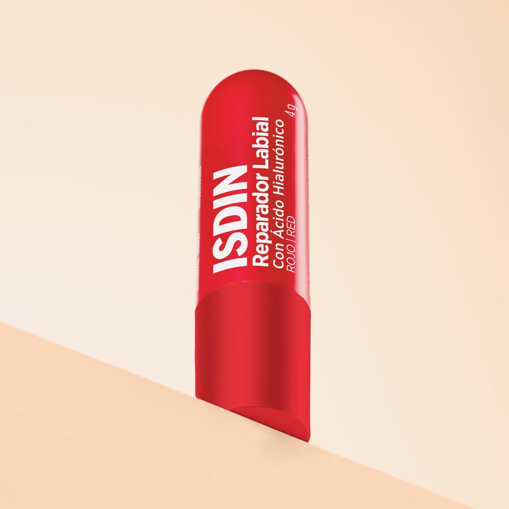 Isdin Reparador Labial Color Rojo con Ácido Hialurónico 4g