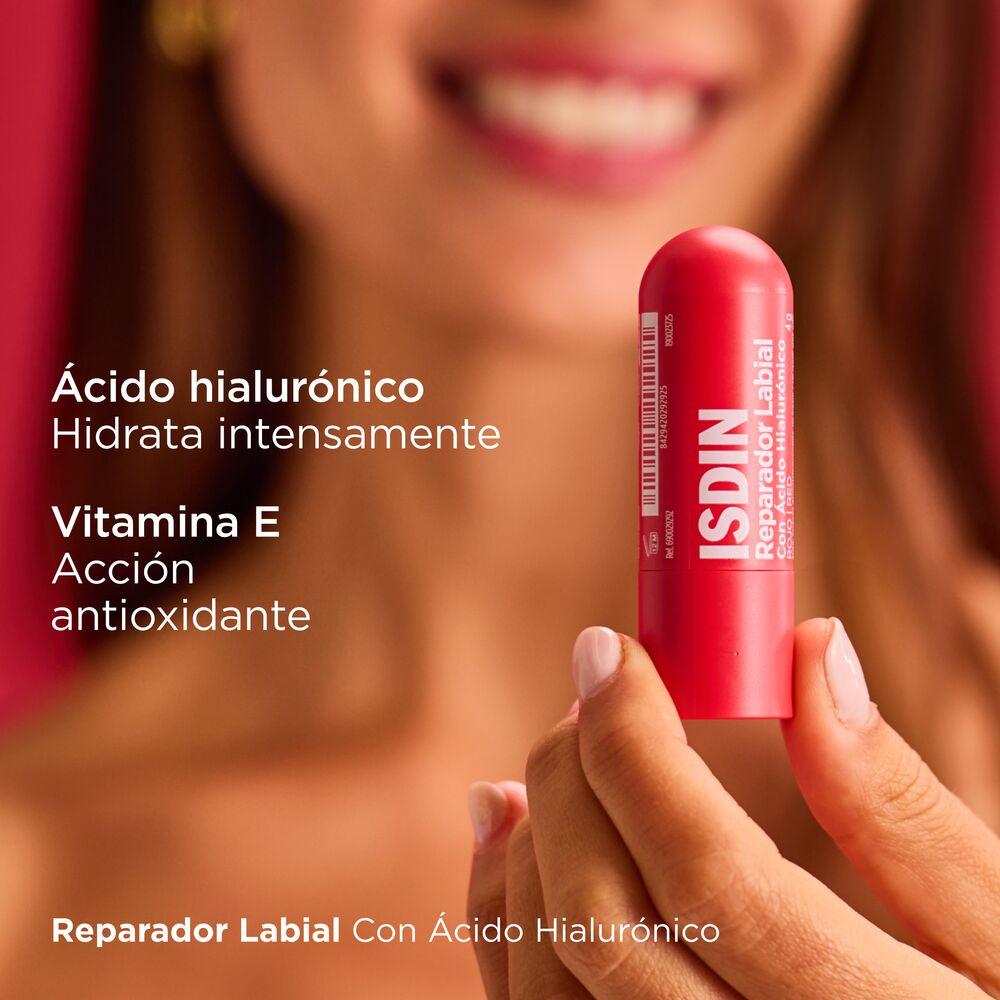 Isdin Reparador Labial Color Rojo con Ácido Hialurónico 4g