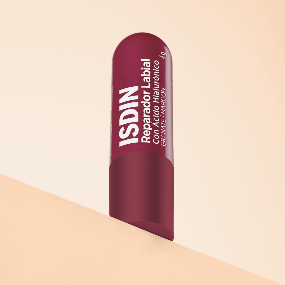 Isdin Reparador Labial Color Granate con Ácido Hialurónico 4g